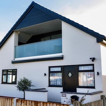 The Beach House With Balcony North Wales Kinmel Bay エクステリア 写真