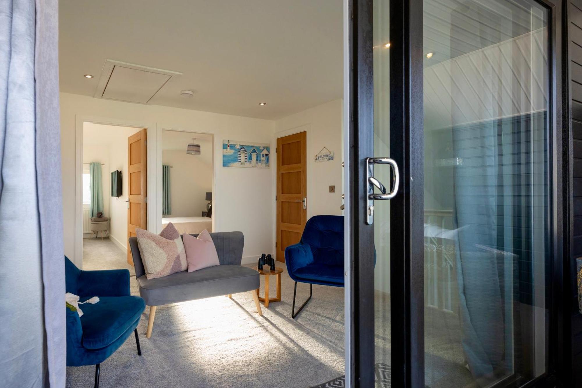 The Beach House With Balcony North Wales Kinmel Bay エクステリア 写真